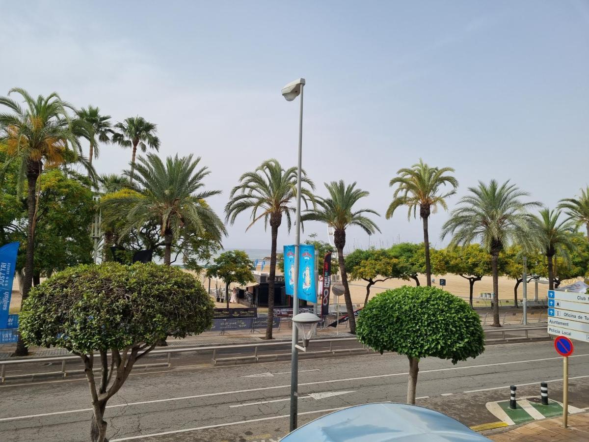 Apartamento Primera Linea Mar Cambrils Cerca Puerto Exterior foto