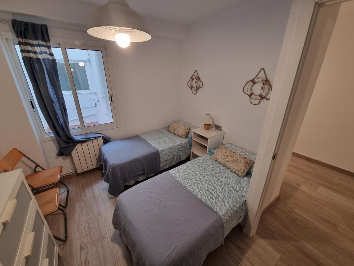 Apartamento Primera Linea Mar Cambrils Cerca Puerto Exterior foto